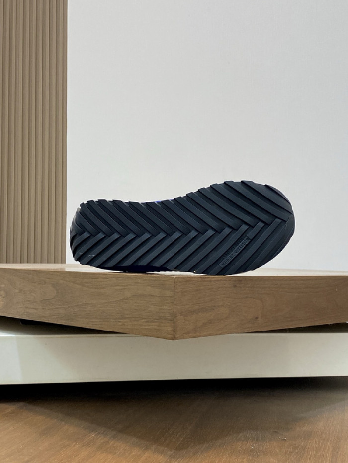 B0tte*a vene*ta orbit sneakers